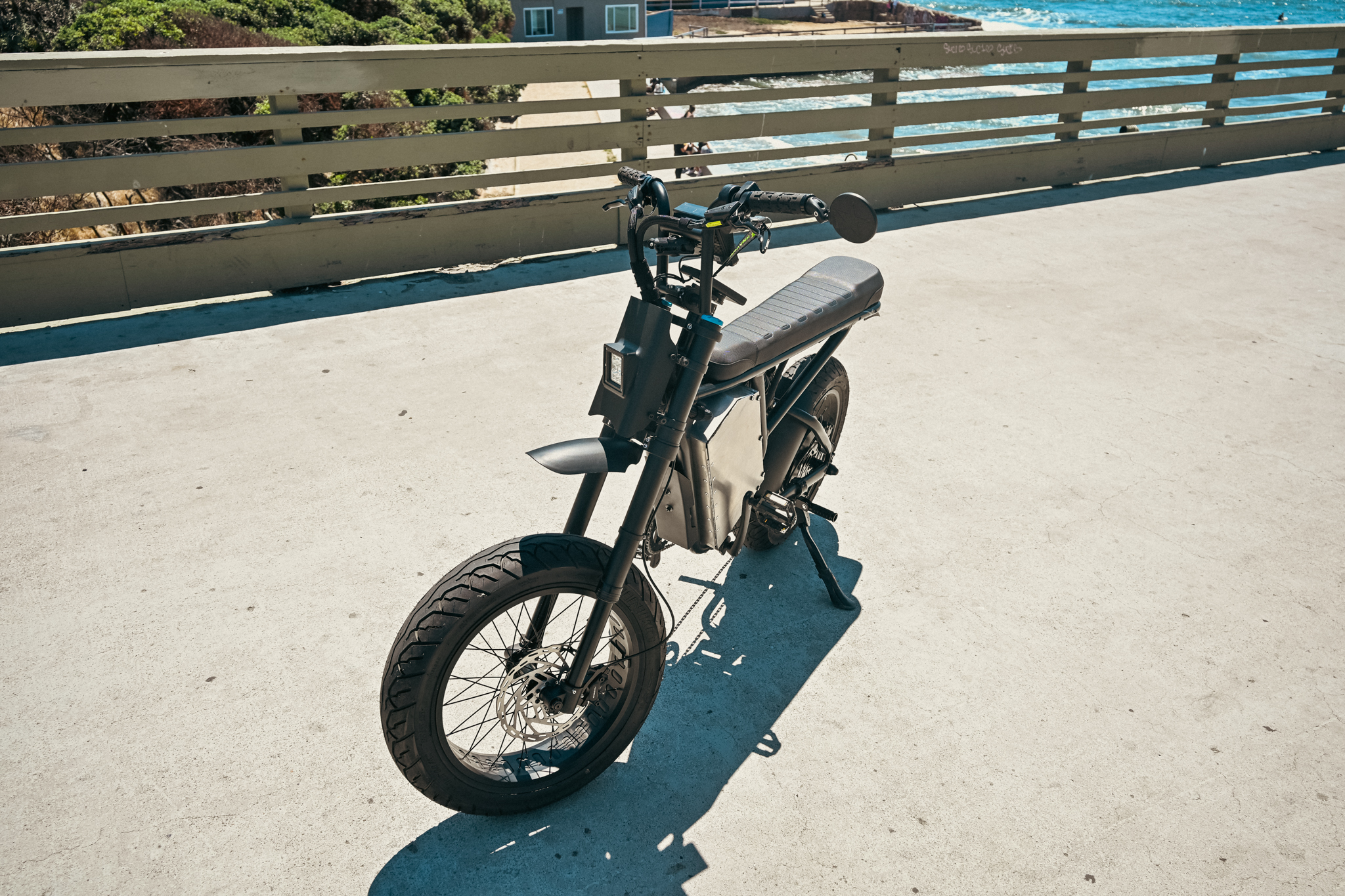 ZR Custom from an elevated angle on the pier deck, Pacific Ocean stretching out behind